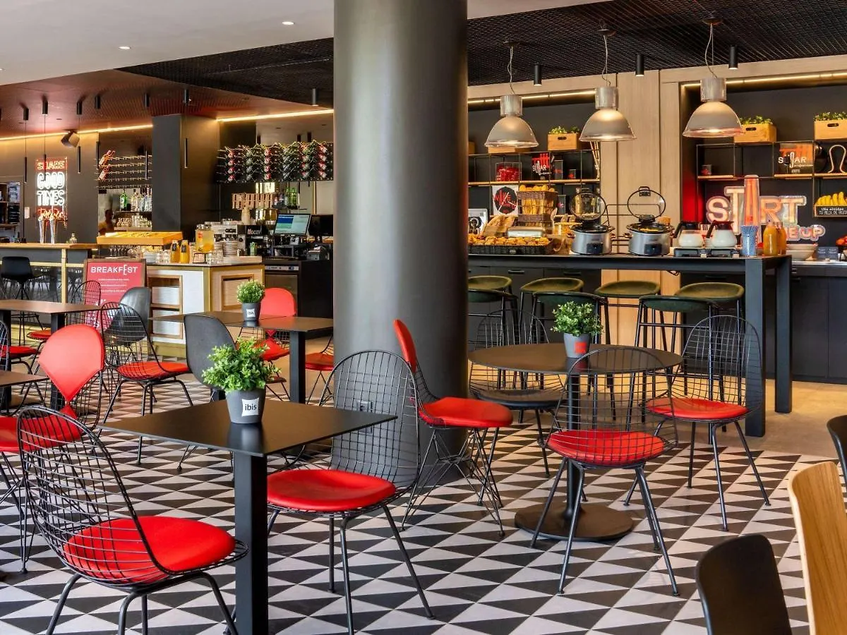 Ibis Barcelona Aeropuerto Виладеканс Испания