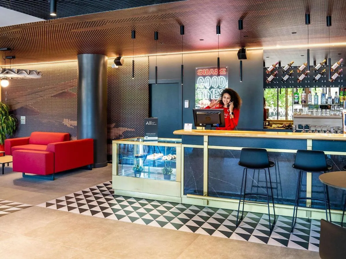 Ibis Barcelona Aeropuerto Виладеканс 0*,  Испания